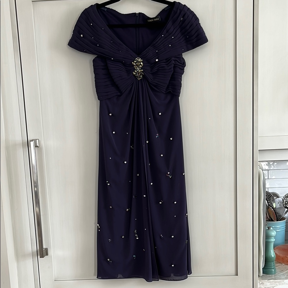 EUC Tadashi Shoji purple off the shoulder rhinestone embellished dress